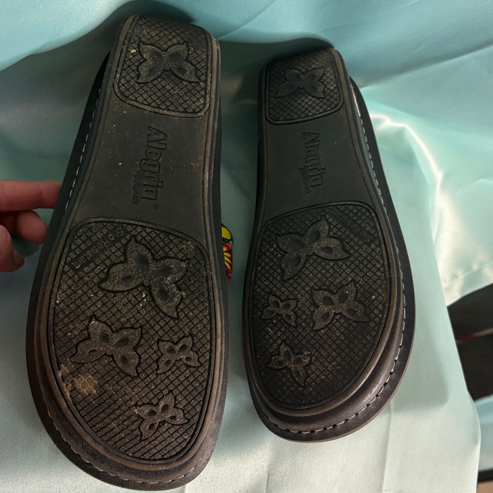 Alegria Paloma Mary Jane’s Bright Flower Pattern 529 - Picture 6 of 8